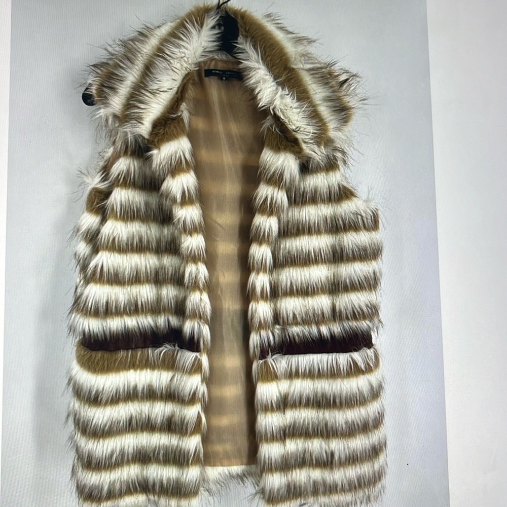 Medium Romeo & Juliet Designer Couture multicolor faux fur vest
